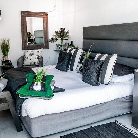 Villa Palmera Load Shedding Free Mossel Bay Exterior photo